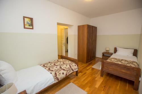 Hostal St. Hubert Hunting Lodge