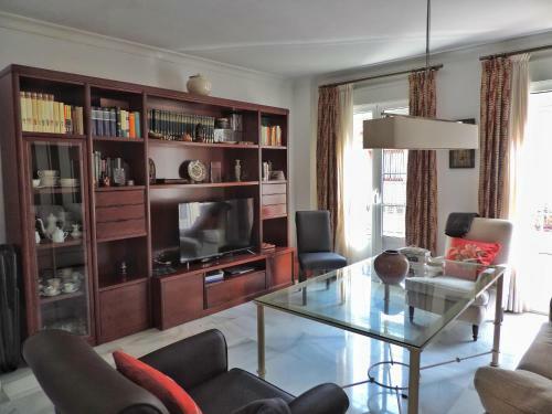 Apartamento Duplex, Terraza, 10 Min Coche Centro Sevilla