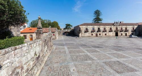 Casa Completa, Muy C�moda En El Centro de Cambados