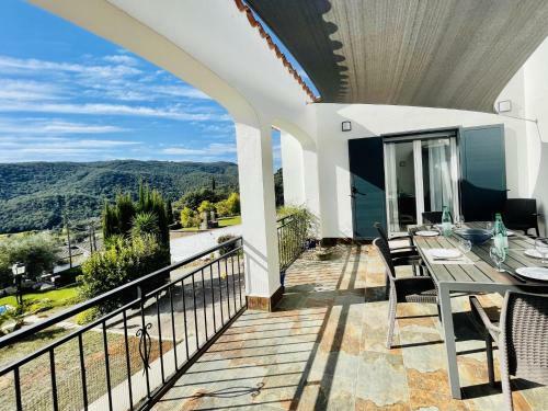 Villa Loralil By Costabravaway