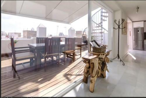 Apartamento ***** Attic With Impressive Views And Jacuzzi