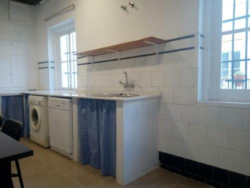 Casa Del Anticuario Apartments