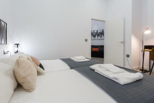 Cruise Adapted Apartment By Cadiz4rentals