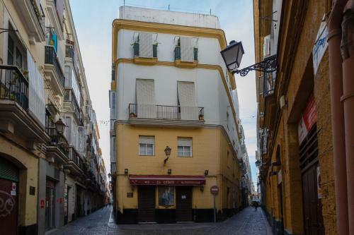 Cruise Adapted Apartment By Cadiz4rentals