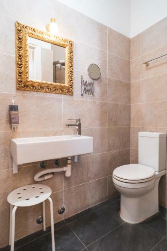 Hostal Golden Rooms Piazza Di Spagna