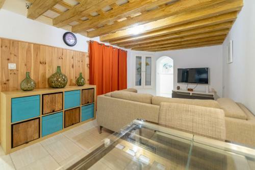 The Entresuelo de C�diz Apartment