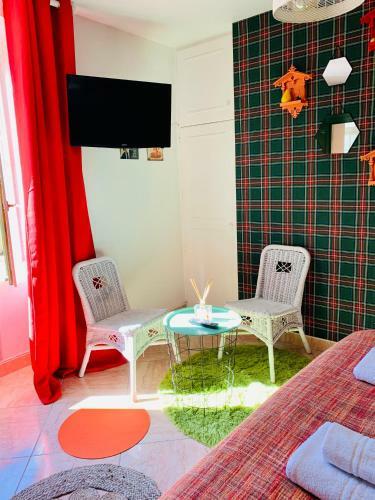 Hostal Taty Ginette Maison Et Table D'h�tes