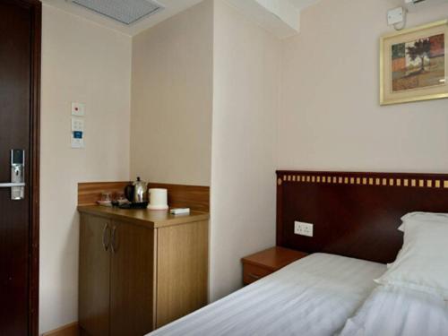 Hostal ????