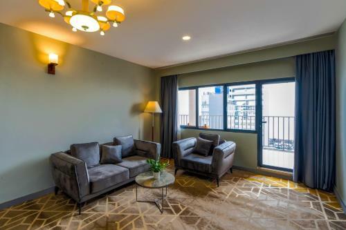 Manhattan Business Hotel