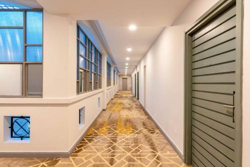Manhattan Business Hotel