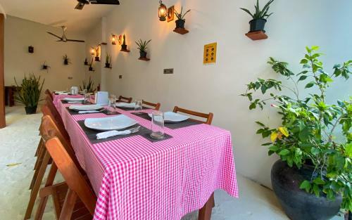 Hostal Karankaa Villas