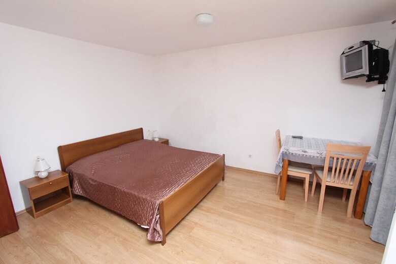 Apartments Orbanic 41