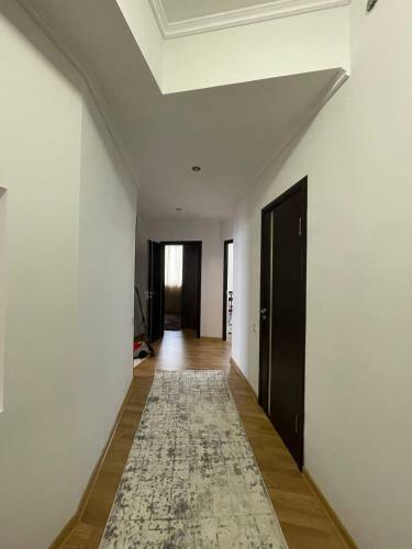Apartment On Tabaldieva Str.