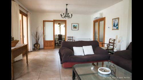 Villa Ses Rotes With Pool In Mallorca