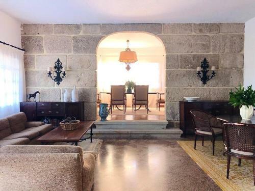 Casa Fenteiras