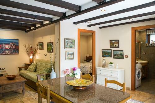 Casa Rural Les Caba�es