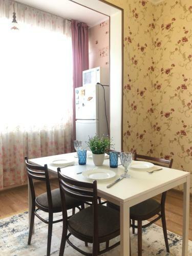 Comfortable Apartment On Zharokov Str