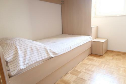Apartments Maras