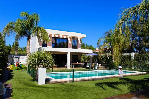 Exclusive Villa Beach In Alicante