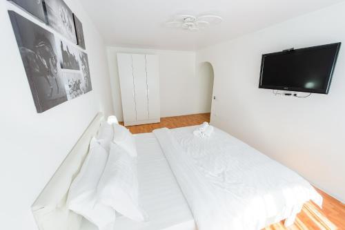 Qonaq Apartments 43