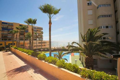 Apartamento Near The Beach With AC And Pool