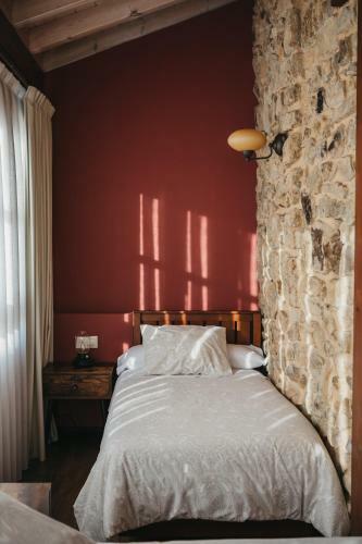 Hostal Casa Rosales ( Posada Rural)