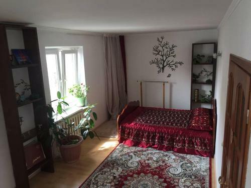 Hostal Guest House On Maksimova 9