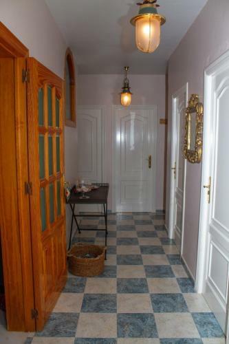 Hostal Habitaciones Hern�ndez
