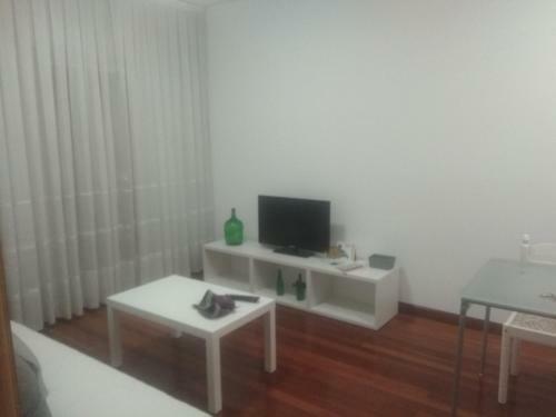 Apartamentos Caperos 1� Dcha
