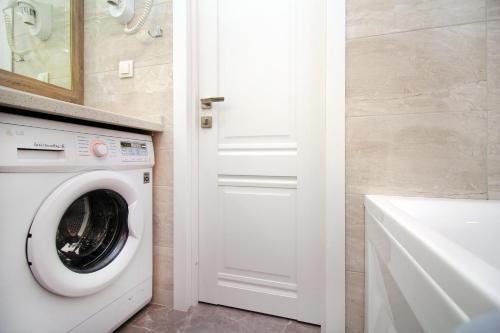 Apartamento ???????? ?? ?????????! 49 (136)
