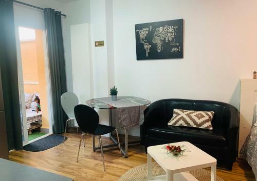 Apartamento Apto-estudio 20 Min-centro M�laga