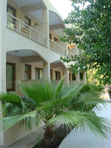 Hostal Olympia Hotel
