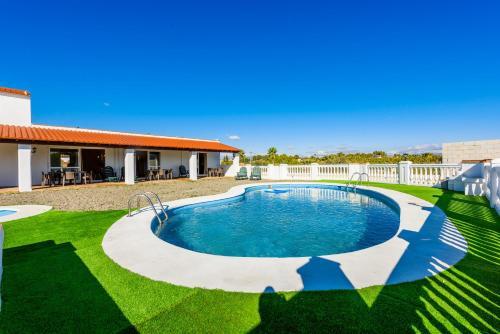 Apartamento Cubo's Estudio El Patio Andaluz 8