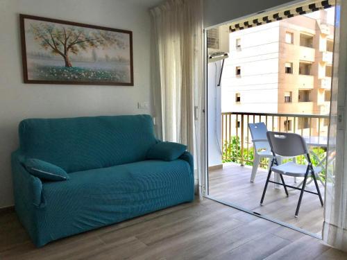 Apartamento Reformado Con Terraza Y En 2da Linea de Mar 146b - Inmo22