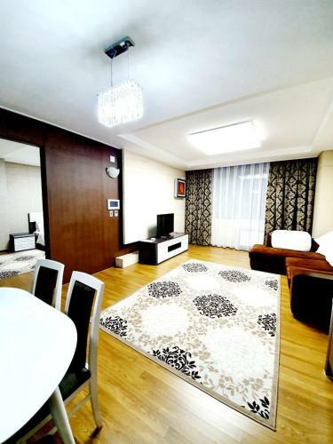 Highvill Apartments
