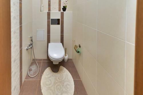 Apartamento Akbulak Town Lux