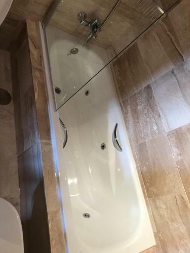 Luxury Apartment Set In Do�a Julia Golf Course