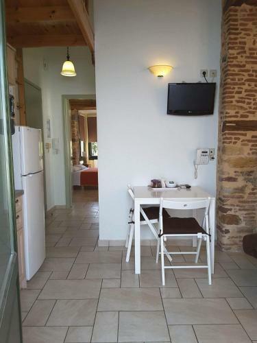 Frourio Apartments