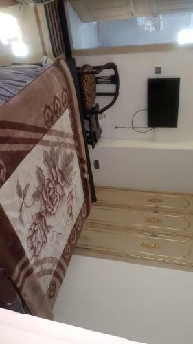 Isfania Hotel And Resturant