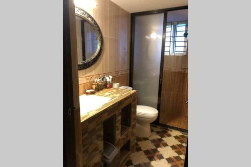 Luxurious Modern Furnished Apartment
