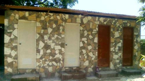 Traditional Hut Near 100 Islands