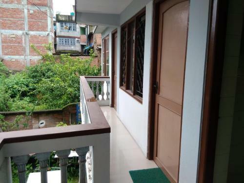 Hostal Big Bell Guest House