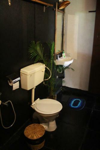 Bed & Breakfast Laughing Crow Goa