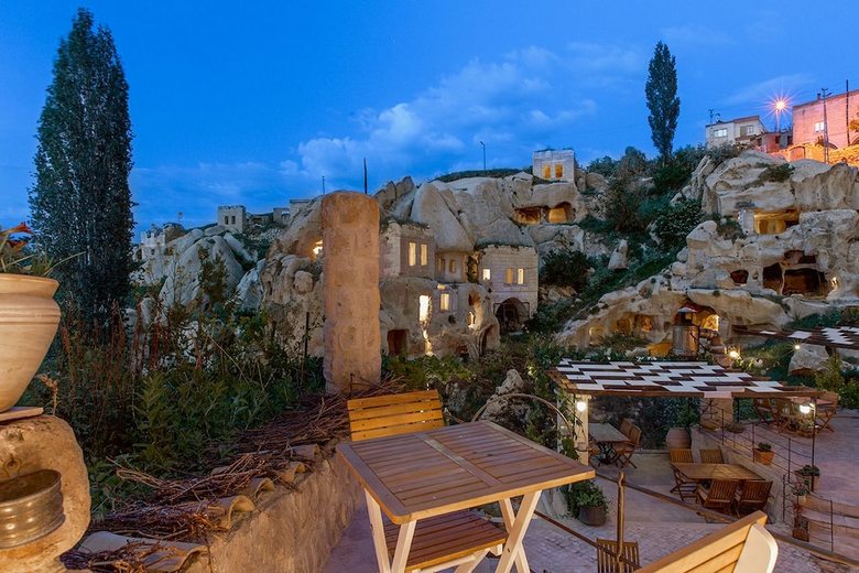 Oyku Evi Cave Hotel