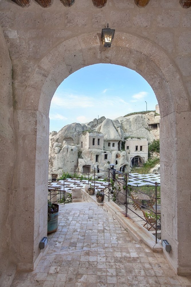 Oyku Evi Cave Hotel