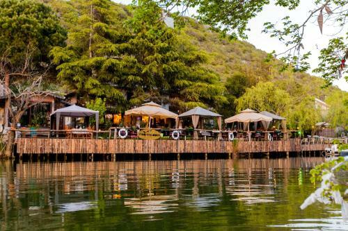 Posada Park Mandalin Hotel