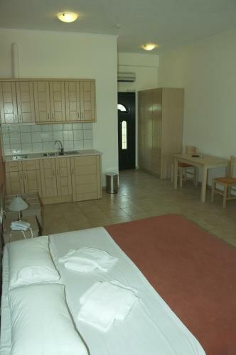 Aparthotel Perdika Resort