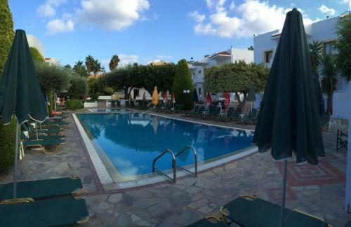 Apartamento Nikolas Villas Appartments