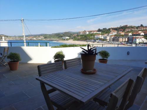 Apartamentos Tur�sticos El Muelle Comillas