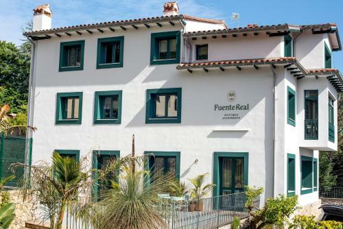 Apartamentos Boutique Fuente Real